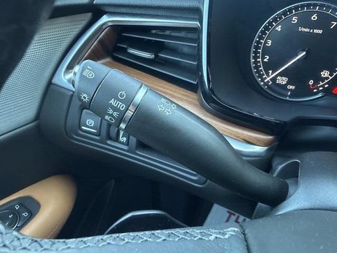 Certified 2024 Cadillac XT5 Premium Luxury AWD/4WD image 41