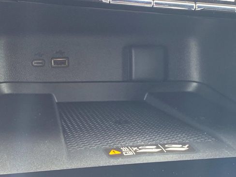 New 2026 Chevrolet Traverse LT w/ Midnight/Sport Edition image 26