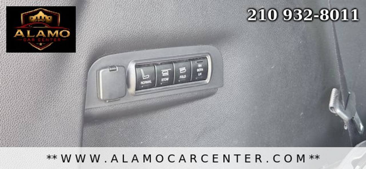 Used 2012 Ford Explorer Limited FWD image 29