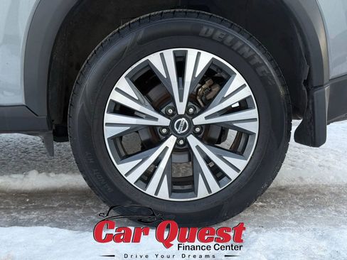 Used 2021 Nissan Rogue SV image 30