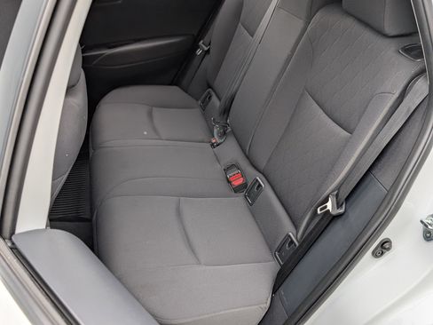 Used 2024 Toyota Corolla Cross LE FWD image 17