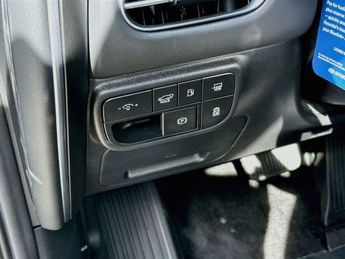 Certified 2026 Hyundai Palisade SEL Premium FWD image 10