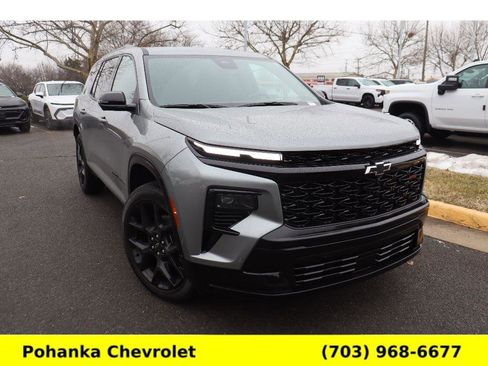 Used 2026 Chevrolet Traverse RS w/ LPO, Floor Liner Package image 1