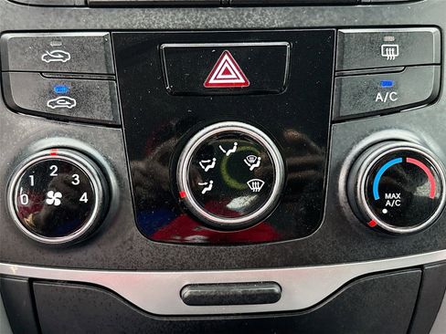 Used 2014 Hyundai Sonata GLS w/ Popular Equipment Group 2 image 16