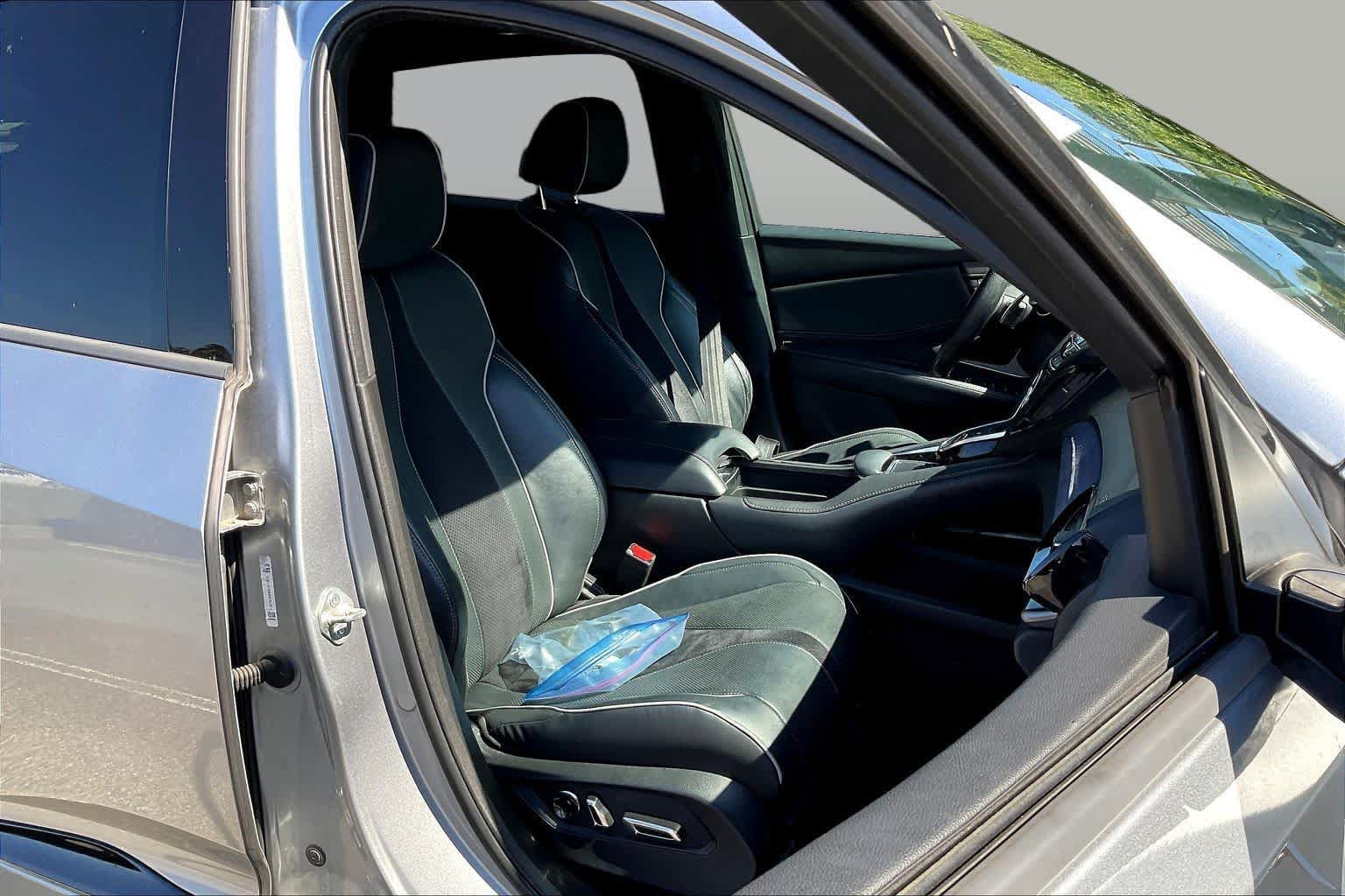 Used 2019 Acura RDX w/ Advance Package FWD image 9