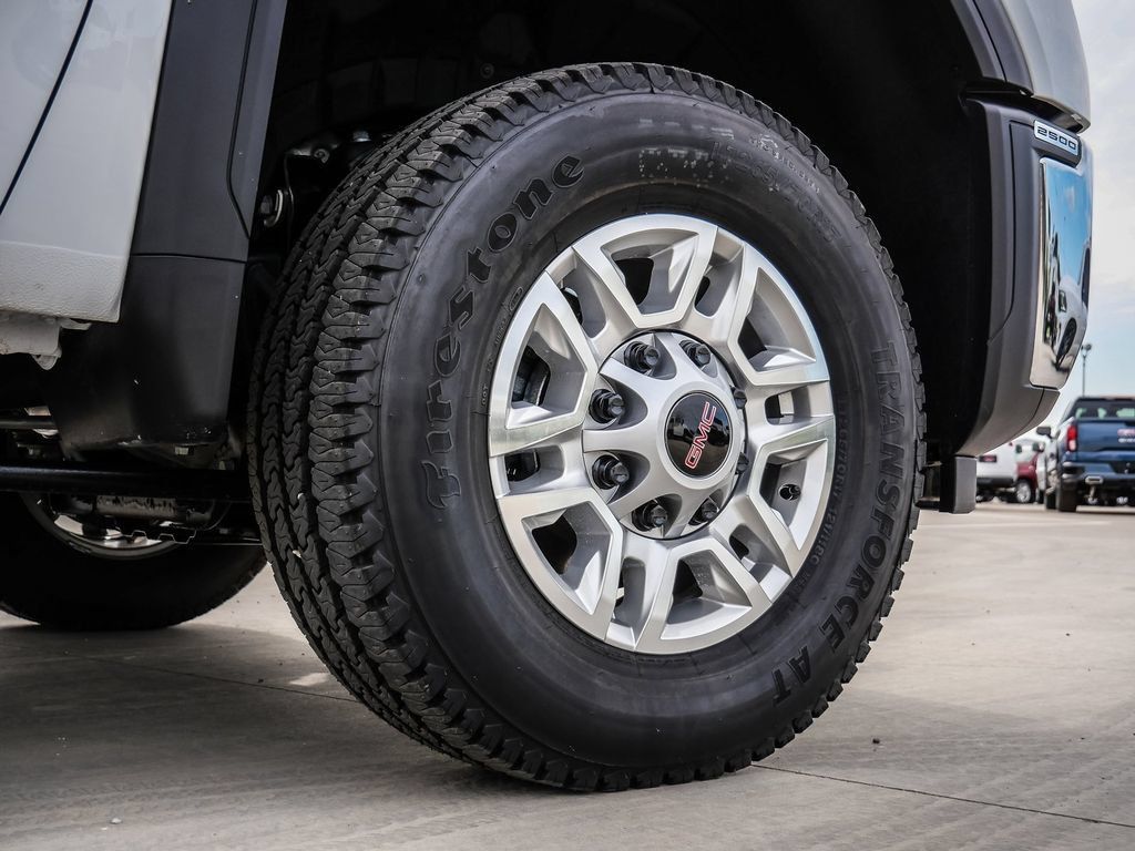 New 2026 GMC Sierra 2500 Pro w/ Convenience Package RWD image 9