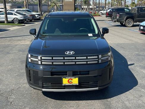 New 2026 Hyundai Santa Fe SE image 2