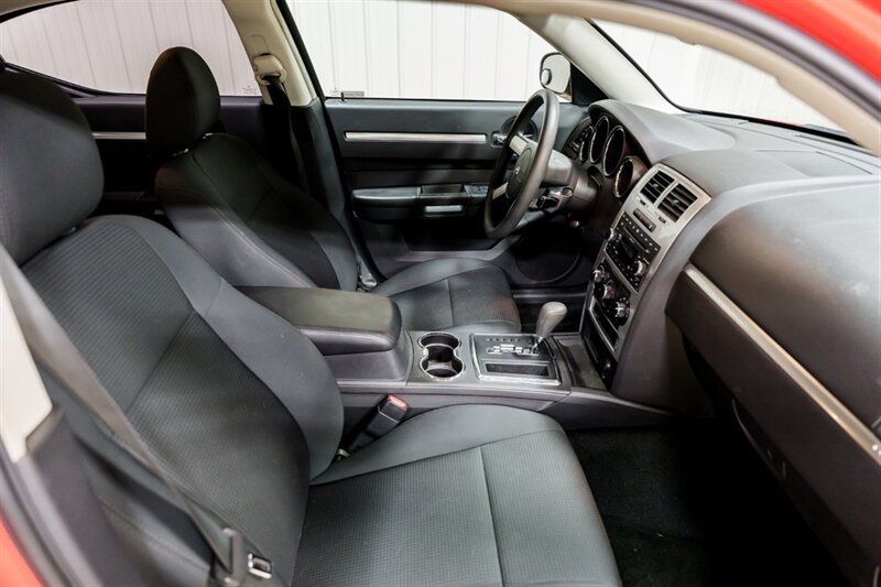 Used 2008 Dodge Charger SE RWD image 19