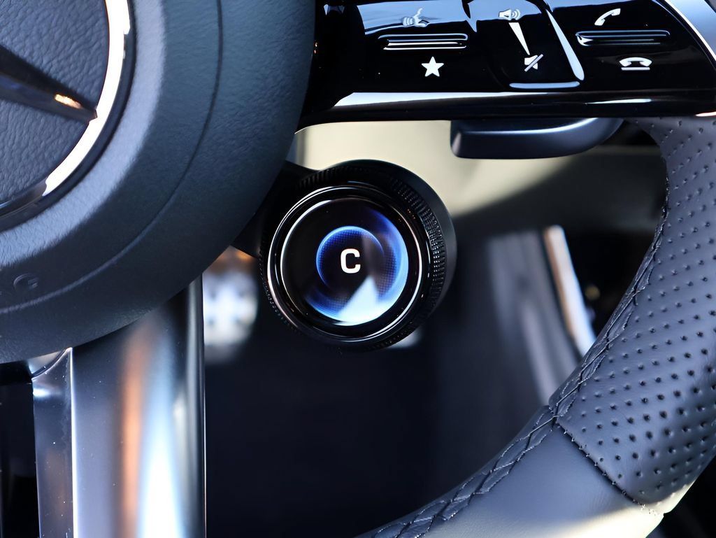 New 2026 Mercedes-Benz CLA 35 AMG 4MATIC image 35