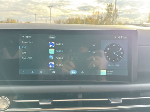 New 2026 Hyundai Tucson SE image 18