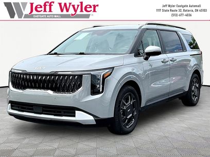 Certified 2025 Kia Carnival EX