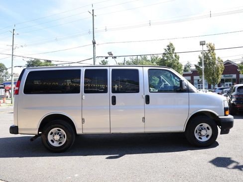 Used 2019 Chevrolet Express 2500 LS w/ Safety Package RWD image 5