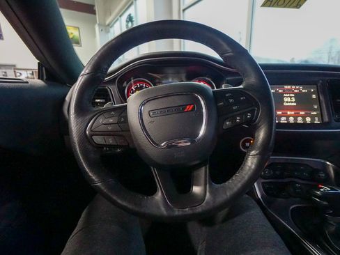 Used 2016 Dodge Challenger R/T Scat Pack image 18