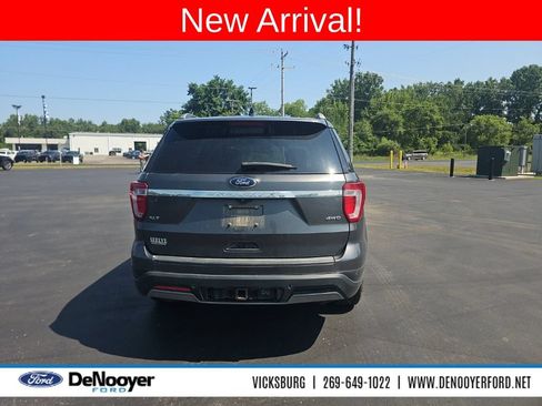 Used 2019 Ford Explorer XLT w/ Class III Trailer Tow Package AWD/4WD image 7