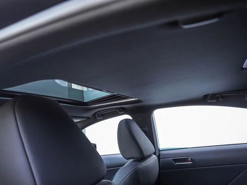 Certified 2022 Lexus IS 300 w/ Premium Package RWD image 19