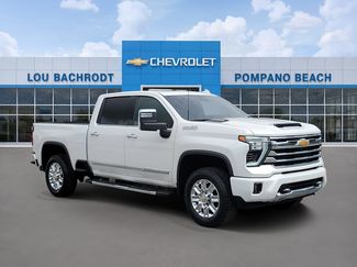 Used 2024 Chevrolet Silverado 2500 High Country w/ High Country Premium Package AWD/4WD video 1