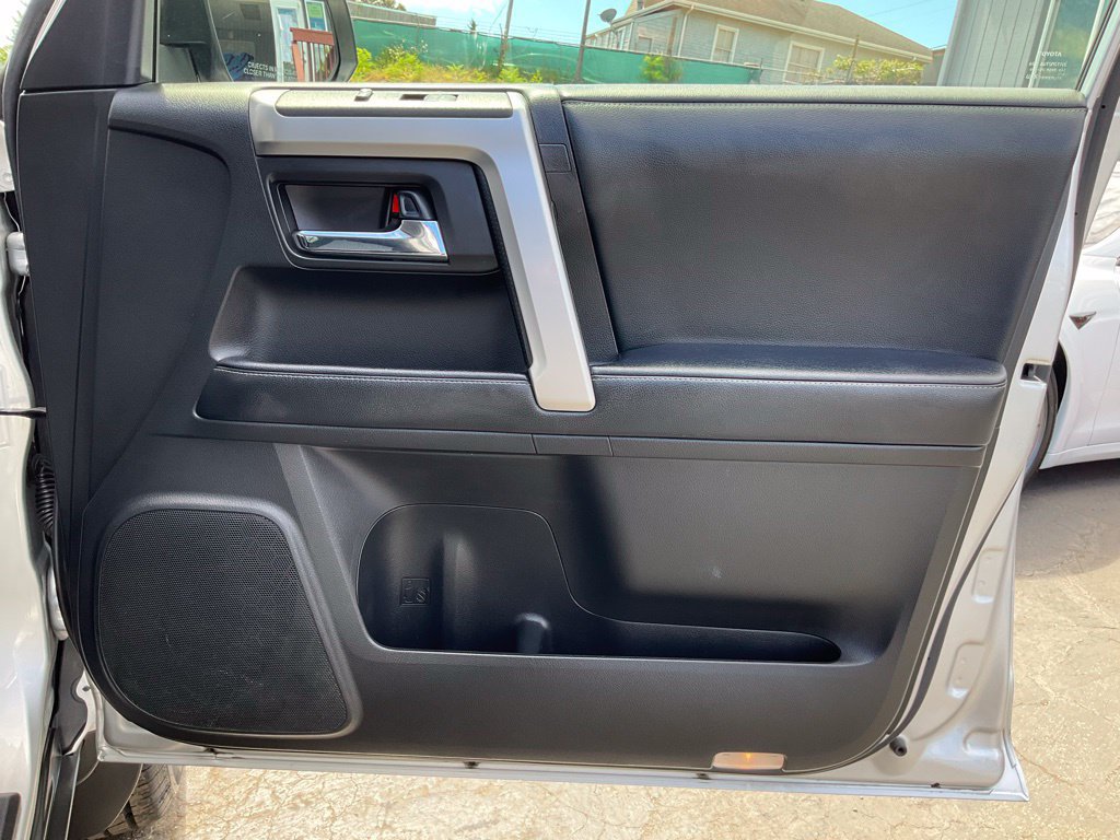 Used 2021 Toyota 4Runner SR5 RWD image 76