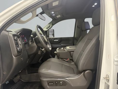 Used 2020 Chevrolet Silverado 2500 W/T w/ WT Safety Package AWD/4WD image 12