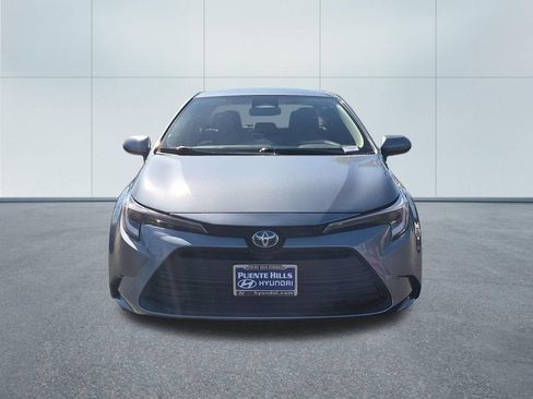 Used 2024 Toyota Corolla LE FWD image 2