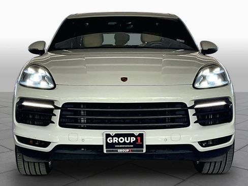Used 2022 Porsche Cayenne E-Hybrid AWD/4WD image 7