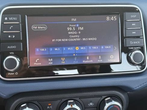 Used 2025 Nissan Versa SV FWD image 24