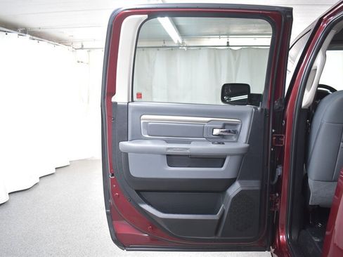 Used 2016 RAM 1500 Big Horn image 27