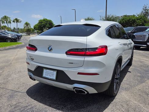 Used 2025 BMW X4 xDrive30i w/ Premium Package AWD/4WD image 9