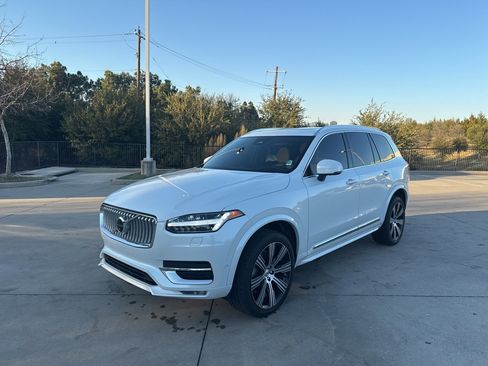 Certified 2023 Volvo XC90 B6 Ultimate image 1
