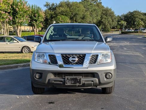 Used 2018 Nissan Frontier S RWD image 2