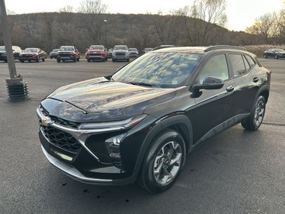 Used 2024 Chevrolet Trax LT