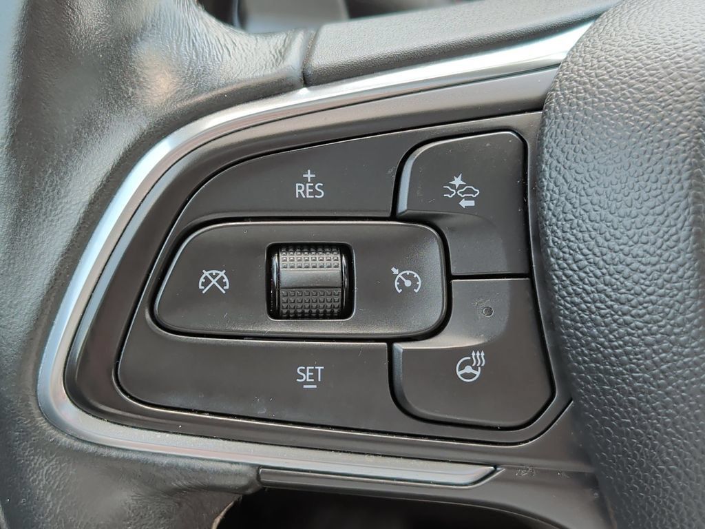 Used 2023 Buick Envision Avenir AWD/4WD image 12