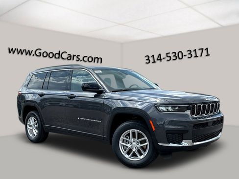 New 2025 Jeep Grand Cherokee L Laredo image 1