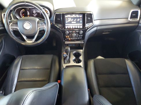 Used 2019 Jeep Grand Cherokee Altitude RWD image 10