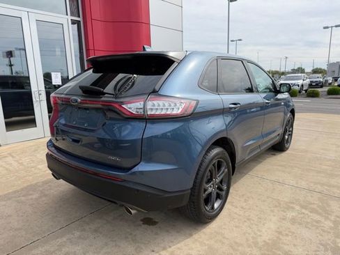 Used 2018 Ford Edge SEL w/ Equipment Group 201A image 4