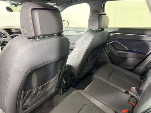 Used 2025 Audi Q3 2.0T Premium Plus w/ Premium Plus Package image 24