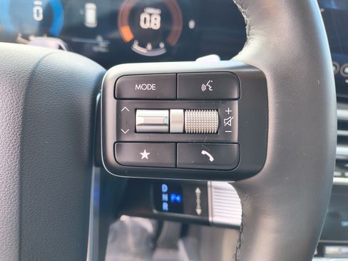 Certified 2025 Hyundai Santa Fe XRT AWD/4WD image 32