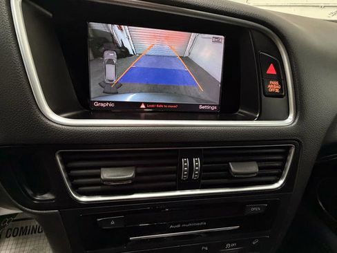 Used 2017 Audi Q5 2.0T Premium Plus w/ Technology Package image 33