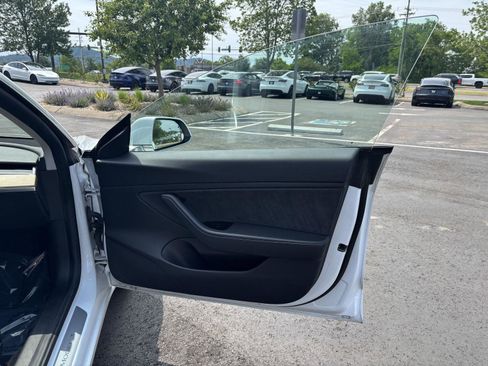 Used 2019 Tesla Model 3 Standard Range Plus RWD image 15