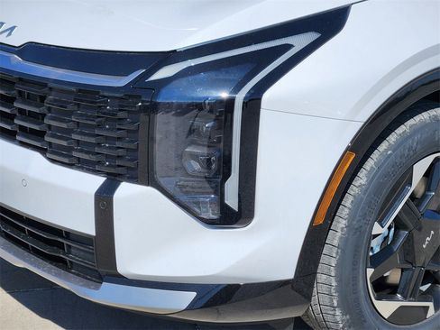 New 2026 Kia Sportage SX image 6