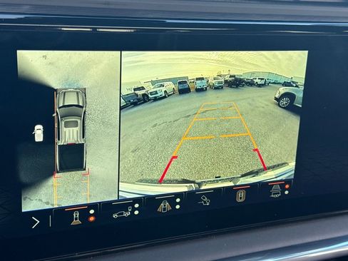 Used 2025 GMC Sierra 1500 Denali Ultimate image 23