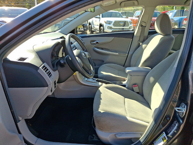 Used 2012 Toyota Corolla LE FWD image 13