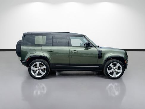New 2026 Land Rover Defender 110 X-Dynamic SE AWD/4WD image 6