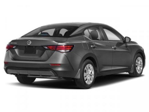 Used 2022 Nissan Sentra S image 2