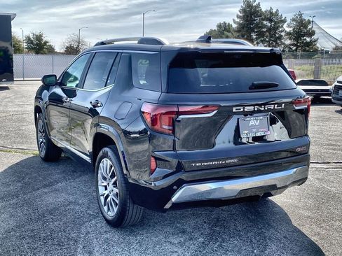 New 2026 GMC Terrain Denali image 12