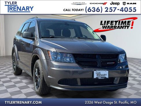 Used 2020 Dodge Journey SE w/ Blacktop Package image 1