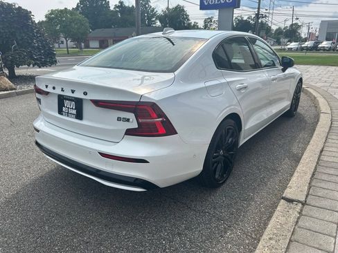 Used 2023 Volvo S60 B5 Plus w/ Climate Package AWD/4WD image 5
