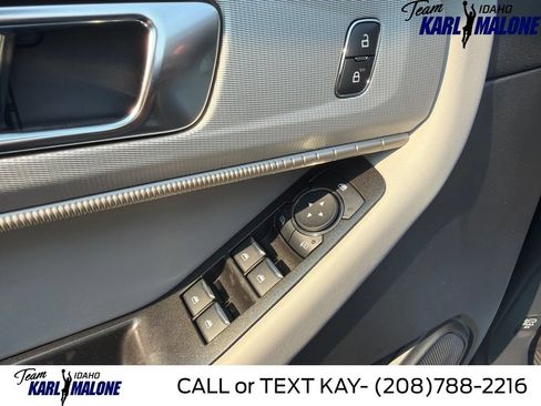 New 2026 Ford Explorer Active w/ Active Comfort Package AWD/4WD image 24