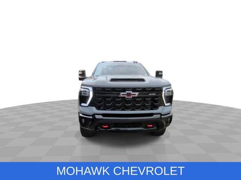 Certified 2024 Chevrolet Silverado 2500 ZR2 w/ Technology Package AWD/4WD image 3