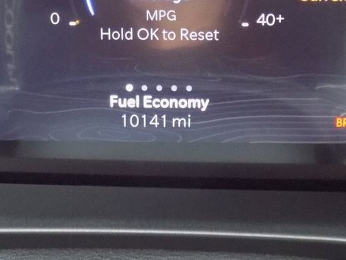 Certified 2023 Jeep Grand Cherokee Altitude image 14