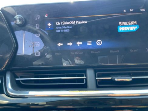 Used 2024 Chevrolet Trax ACTIV w/ Sunroof Package FWD image 14